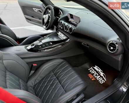 Черный Мерседес AMG GT, объемом двигателя 4 л и пробегом 33 тыс. км за 93500 $, фото 32 на Automoto.ua
