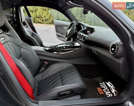 Черный Мерседес AMG GT, объемом двигателя 4 л и пробегом 33 тыс. км за 93500 $, фото 29 на Automoto.ua