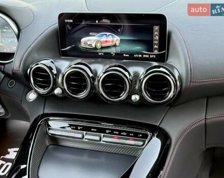 Черный Мерседес AMG GT, объемом двигателя 4 л и пробегом 33 тыс. км за 93500 $, фото 50 на Automoto.ua