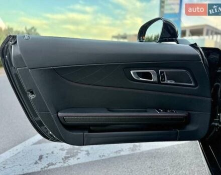 Черный Мерседес AMG GT, объемом двигателя 4 л и пробегом 33 тыс. км за 93500 $, фото 36 на Automoto.ua