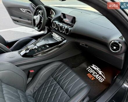 Черный Мерседес AMG GT, объемом двигателя 4 л и пробегом 33 тыс. км за 93500 $, фото 33 на Automoto.ua
