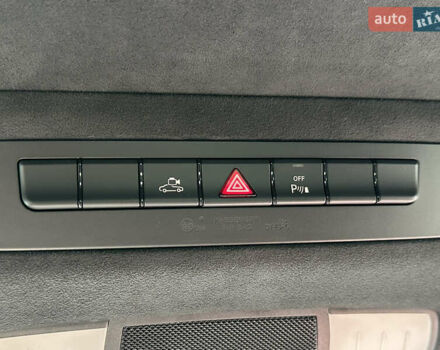 Черный Мерседес AMG GT, объемом двигателя 3.98 л и пробегом 12 тыс. км за 190000 $, фото 65 на Automoto.ua