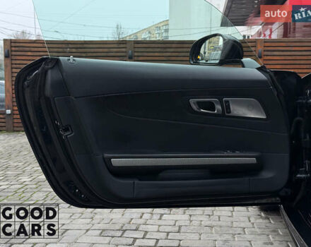 Чорний Мерседес AMG GT, об'ємом двигуна 3.98 л та пробігом 61 тис. км за 120000 $, фото 20 на Automoto.ua