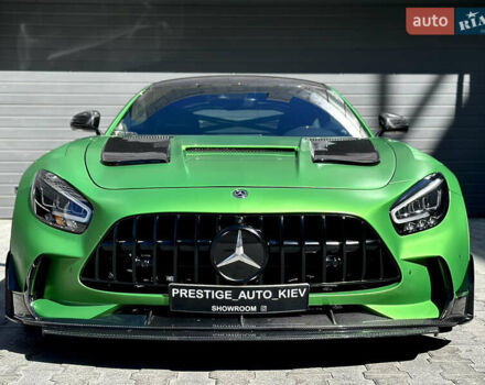 Черный Мерседес AMG GT, объемом двигателя 3.98 л и пробегом 12 тыс. км за 190000 $, фото 4 на Automoto.ua