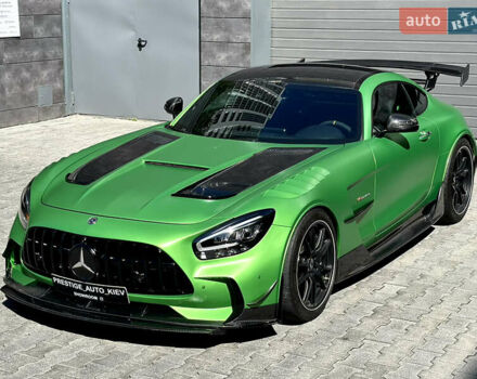 Черный Мерседес AMG GT, объемом двигателя 3.98 л и пробегом 12 тыс. км за 210000 $, фото 6 на Automoto.ua