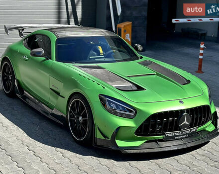 Черный Мерседес AMG GT, объемом двигателя 3.98 л и пробегом 12 тыс. км за 190000 $, фото 6 на Automoto.ua