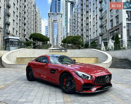 Красный Мерседес AMG GT, объемом двигателя 3.98 л и пробегом 35 тыс. км за 97999 $, фото 4 на Automoto.ua