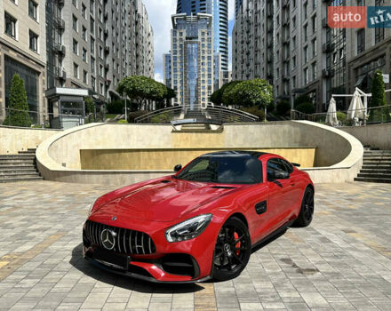 Красный Мерседес AMG GT, объемом двигателя 3.98 л и пробегом 35 тыс. км за 97999 $, фото 6 на Automoto.ua