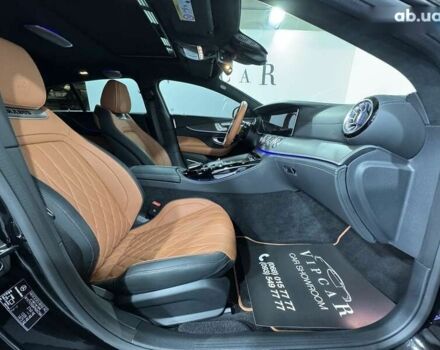 Мерседес AMG GT, объемом двигателя 4 л и пробегом 2 тыс. км за 347775 $, фото 16 на Automoto.ua