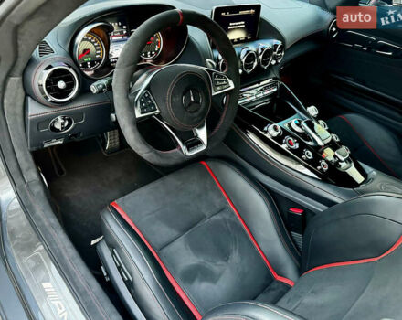Серый Мерседес AMG GT, объемом двигателя 3.98 л и пробегом 105 тыс. км за 115000 $, фото 6 на Automoto.ua