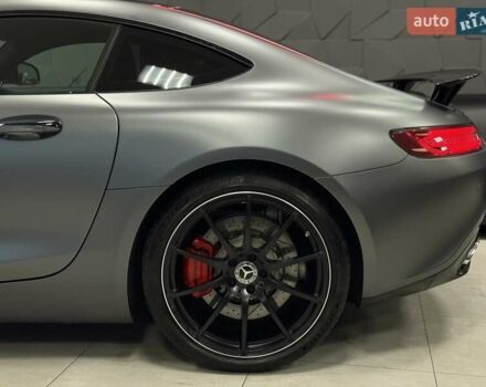 Серый Мерседес AMG GT, объемом двигателя 3.98 л и пробегом 70 тыс. км за 74500 $, фото 33 на Automoto.ua