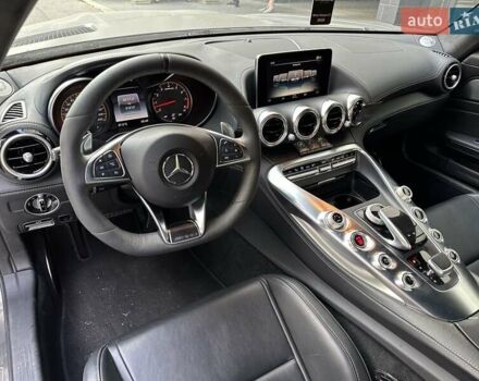 Серый Мерседес AMG GT, объемом двигателя 3.98 л и пробегом 50 тыс. км за 79917 $, фото 7 на Automoto.ua