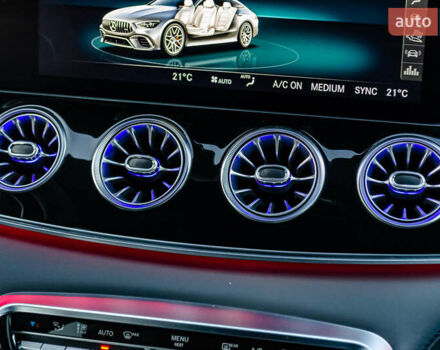 Серый Мерседес AMG GT, объемом двигателя 4 л и пробегом 69 тыс. км за 115000 $, фото 24 на Automoto.ua