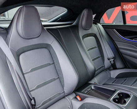 Серый Мерседес AMG GT, объемом двигателя 4 л и пробегом 69 тыс. км за 115000 $, фото 36 на Automoto.ua