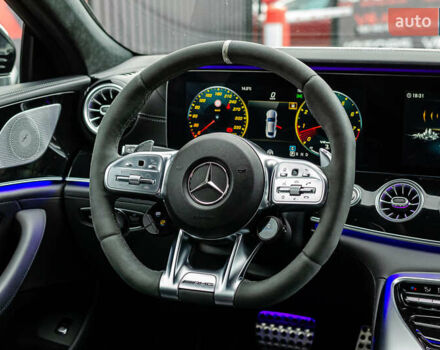 Серый Мерседес AMG GT, объемом двигателя 4 л и пробегом 69 тыс. км за 115000 $, фото 19 на Automoto.ua