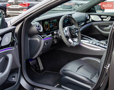 Серый Мерседес AMG GT, объемом двигателя 4 л и пробегом 69 тыс. км за 115000 $, фото 17 на Automoto.ua