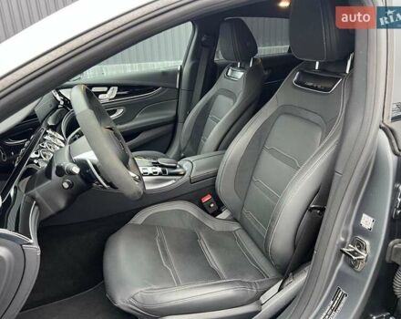 Серый Мерседес AMG GT, объемом двигателя 4 л и пробегом 6 тыс. км за 225000 $, фото 9 на Automoto.ua