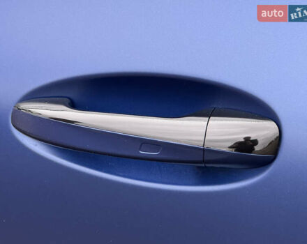 Синий Мерседес AMG GT, объемом двигателя 3.98 л и пробегом 70 тыс. км за 100000 $, фото 13 на Automoto.ua