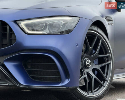 Синий Мерседес AMG GT, объемом двигателя 3.98 л и пробегом 70 тыс. км за 100000 $, фото 9 на Automoto.ua
