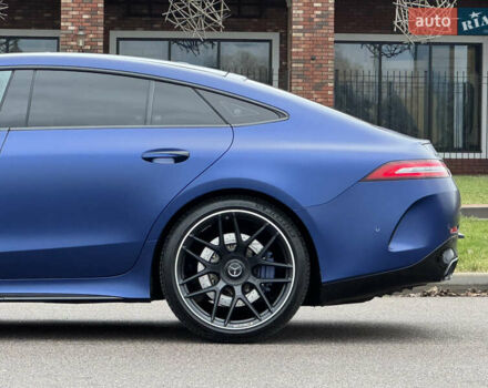 Синий Мерседес AMG GT, объемом двигателя 3.98 л и пробегом 70 тыс. км за 100000 $, фото 4 на Automoto.ua