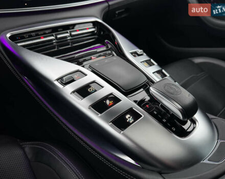 Синий Мерседес AMG GT, объемом двигателя 3.98 л и пробегом 70 тыс. км за 100000 $, фото 18 на Automoto.ua