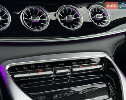 Синий Мерседес AMG GT, объемом двигателя 3.98 л и пробегом 70 тыс. км за 100000 $, фото 37 на Automoto.ua