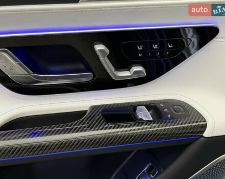 Синій Мерседес AMG GT, об'ємом двигуна 3.98 л та пробігом 1 тис. км за 303000 $, фото 34 на Automoto.ua