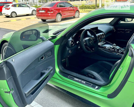 Зеленый Мерседес AMG GT, объемом двигателя 3.98 л и пробегом 25 тыс. км за 159999 $, фото 14 на Automoto.ua