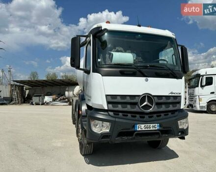 Білий Мерседес AROCS, об'ємом двигуна 0 л та пробігом 113 тис. км за 100215 $, фото 25 на Automoto.ua