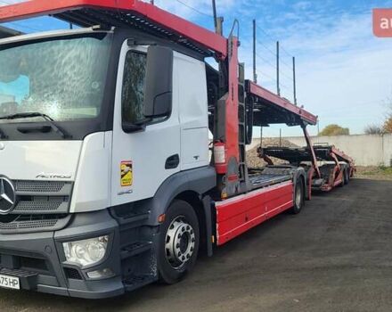 Белый Мерседес Актрос, объемом двигателя 10.8 л и пробегом 767 тыс. км за 110000 $, фото 2 на Automoto.ua