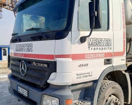 Белый Мерседес Актрос, объемом двигателя 0 л и пробегом 440 тыс. км за 51000 $, фото 13 на Automoto.ua