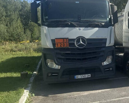 Білий Мерседес Актрос, об'ємом двигуна 12 л та пробігом 778 тис. км за 10900 $, фото 1 на Automoto.ua