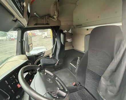 Білий Мерседес Актрос, об'ємом двигуна 10.68 л та пробігом 834 тис. км за 18000 $, фото 7 на Automoto.ua