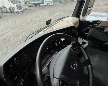 Білий Мерседес Актрос, об'ємом двигуна 10.68 л та пробігом 834 тис. км за 18000 $, фото 6 на Automoto.ua