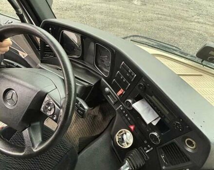 Білий Мерседес Актрос, об'ємом двигуна 10.68 л та пробігом 834 тис. км за 18000 $, фото 1 на Automoto.ua