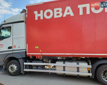 Белый Мерседес Актрос, объемом двигателя 10.68 л и пробегом 950 тыс. км за 38900 $, фото 6 на Automoto.ua