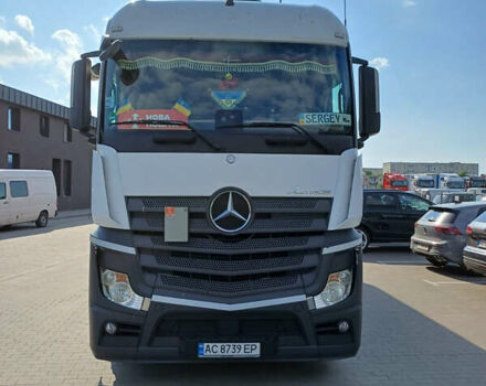 Белый Мерседес Актрос, объемом двигателя 10.68 л и пробегом 950 тыс. км за 37777 $, фото 5 на Automoto.ua