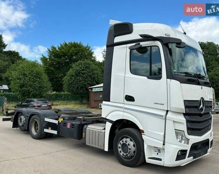 Белый Мерседес Актрос, объемом двигателя 12.81 л и пробегом 496 тыс. км за 75478 $, фото 4 на Automoto.ua