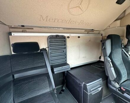 Белый Мерседес Актрос, объемом двигателя 12.81 л и пробегом 496 тыс. км за 75478 $, фото 15 на Automoto.ua