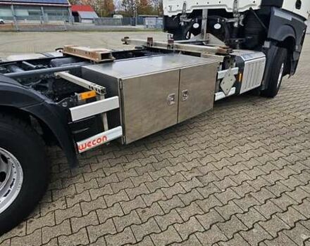 Белый Мерседес Актрос, объемом двигателя 12.8 л и пробегом 540 тыс. км за 71900 $, фото 5 на Automoto.ua