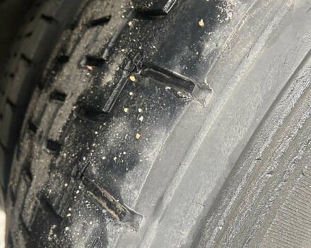 Белый Мерседес Актрос, объемом двигателя 12 л и пробегом 425 тыс. км за 13500 $, фото 3 на Automoto.ua