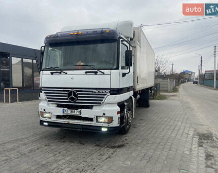 Белый Мерседес Актрос, объемом двигателя 12 л и пробегом 425 тыс. км за 13500 $, фото 7 на Automoto.ua