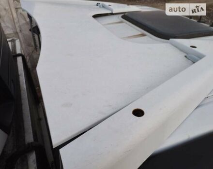 Білий Мерседес Актрос, об'ємом двигуна 12 л та пробігом 372 тис. км за 23500 $, фото 12 на Automoto.ua