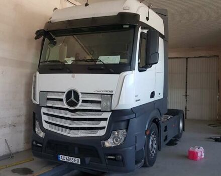 Мерседес Актрос 2014 в Прилуках на Automoto.ua Белый Мерседес Актрос, объемом двигателя 12.81 л и пробегом 950 тыс. км за 18800 $, фото 5 на Automoto.ua