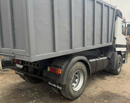 Белый Мерседес Актрос, объемом двигателя 10.8 л и пробегом 920 тыс. км за 17500 $, фото 4 на Automoto.ua