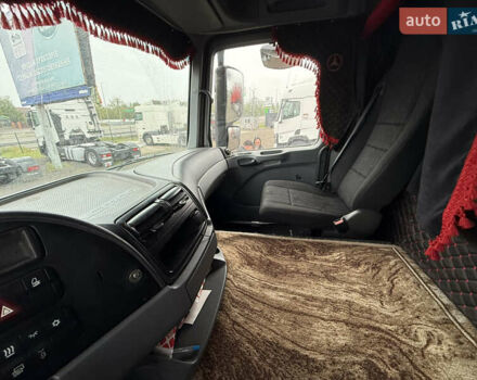 Мерседес Актрос 2014 в Киеве на Automoto.ua Белый Мерседес Актрос, объемом двигателя 11.95 л и пробегом 500 тыс. км за 39999 $, фото 37 на Automoto.ua