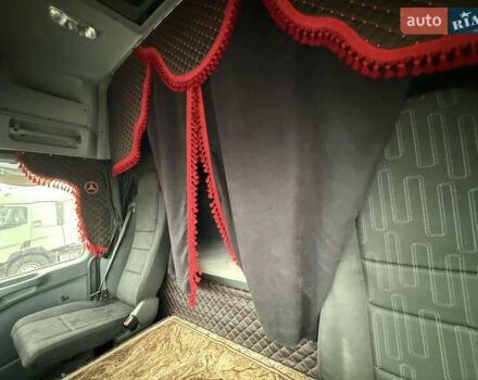 Мерседес Актрос 2014 в Киеве на Automoto.ua Белый Мерседес Актрос, объемом двигателя 11.95 л и пробегом 500 тыс. км за 39999 $, фото 35 на Automoto.ua