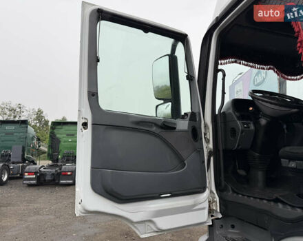 Мерседес Актрос 2014 в Киеве на Automoto.ua Белый Мерседес Актрос, объемом двигателя 11.95 л и пробегом 500 тыс. км за 39999 $, фото 31 на Automoto.ua