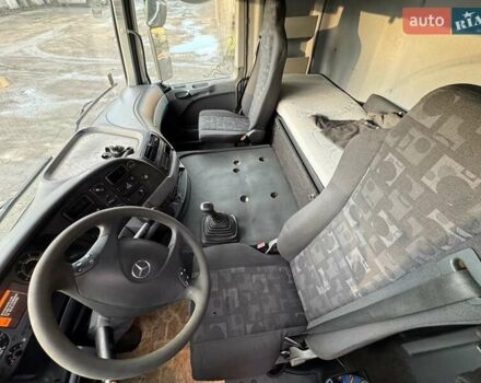 Белый Мерседес Актрос, объемом двигателя 11.95 л и пробегом 300 тыс. км за 22999 $, фото 4 на Automoto.ua