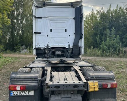 Белый Мерседес Актрос, объемом двигателя 12.81 л и пробегом 895 тыс. км за 22000 $, фото 4 на Automoto.ua